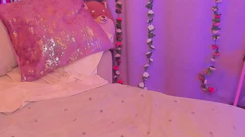 Snapshot of sugar_lips__ chatting on February 2025 09:58:01 AM Alice online show from February 2025 09:58:01 AM