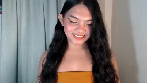 Snapshot of sugar_n_spicex chatting on January 2026 01:05:02 PM trisha online show from January 2026 01:05:02 PM