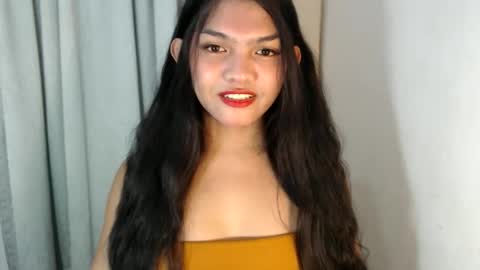 Snapshot of sugar_n_spicex chatting on February 2026 04:35:01 PM trisha online show from February 2026 04:35:01 PM