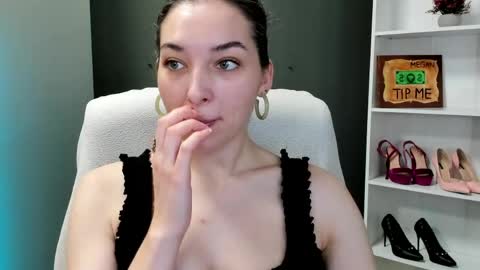 Megan online show from May 2026 06:54:02 AM