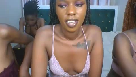 Snapshot of sugarboogers_ chatting on February 2026 07:56:02 AM sugarboogers_ online show from February 2026 07:56:02 AM