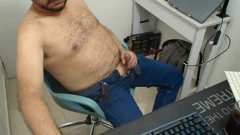 Snapshot of sugarhairybear chatting on April 2026 09:49:02 PM Johnny online show from April 2026 09:49:02 PM