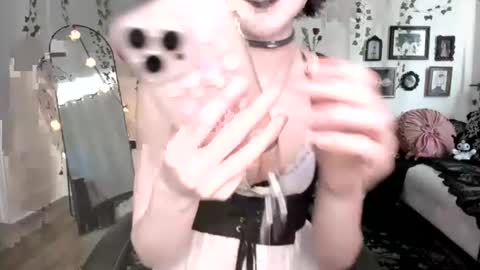 Ella online show from July 2026 01:26:01 PM