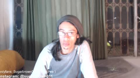 suggabrown_ online show from November 2025 11:07:02 PM