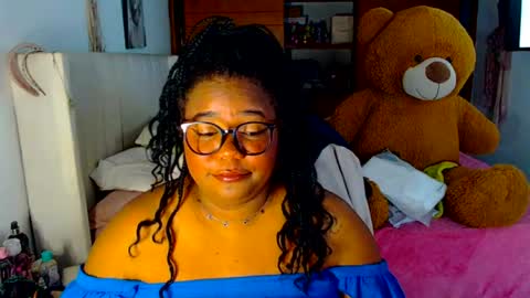 Snapshot of suggarbaby1 chatting on June 2026 05:43:01 AM Cami Back in 2 hours online show from June 2026 05:43:01 AM