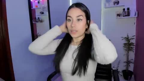 Diana online show from February 2025 04:35:01 PM