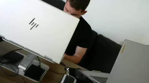 The Sultan online show from September 2025 05:35:01 PM