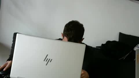 The Sultan online show from September 2025 08:10:01 PM