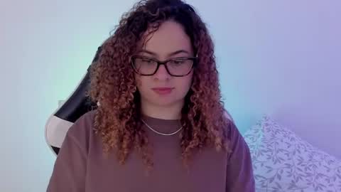 Snapshot of sultrysecrets_ chatting on June 2026 06:49:01 PM Ann online show from June 2026 06:49:01 PM