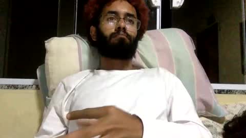 Snapshot of sumjang chatting on December 2024 01:51:02 AM Sumjang and Luksmen online show from December 2024 01:51:02 AM