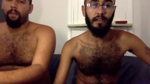 Snapshot of sumjang chatting on January 2025 02:28:02 AM Sumjang and Luksmen online show from January 2025 02:28:02 AM