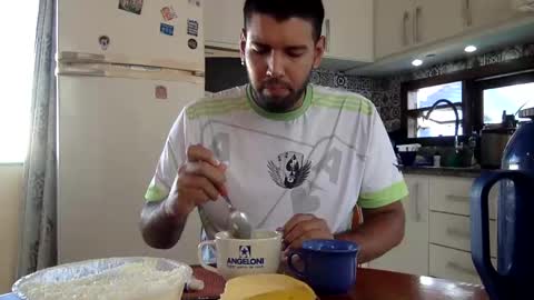 Snapshot of sumjang chatting on February 2025 01:40:02 PM Sumjang and Luksmen online show from February 2025 01:40:02 PM