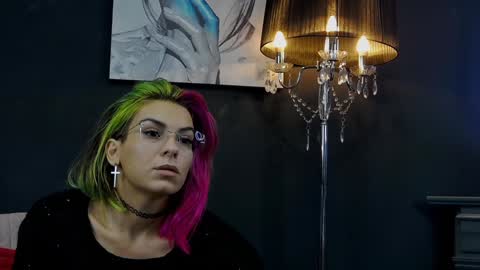 Snapshot of summer_quinn_ chatting on January 2025 05:15:02 AM Deea online show from January 2025 05:15:02 AM