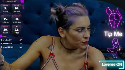 Snapshot of summer_quinn_ chatting on February 2025 11:55:02 AM Deea online show from February 2025 11:55:02 AM