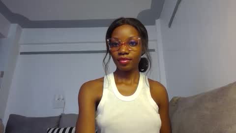 Snapshot of summerbuddy chatting on January 2026 05:23:01 AM summerbuddy online show from January 2026 05:23:01 AM