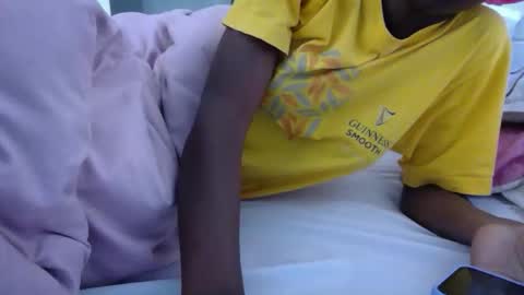 Snapshot of summerbuddy chatting on March 2026 04:46:02 AM summerbuddy online show from March 2026 04:46:02 AM