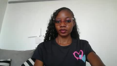 Snapshot of summerbuddy chatting on June 2026 04:58:02 AM summerbuddy online show from June 2026 04:58:02 AM