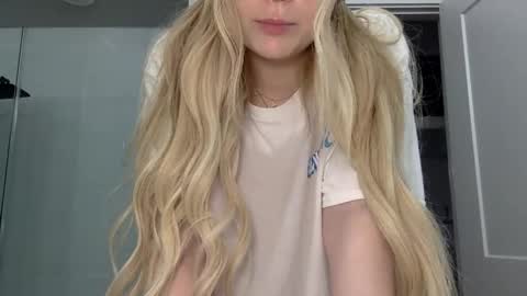 Summer online show from February 2025 07:27:01 AM