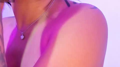 sun online show from November 2025 11:43:01 AM