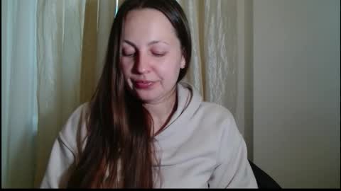 Snapshot of sun__shadow chatting on November 2025 12:27:02 PM sun__shadow online show from November 2025 12:27:02 PM