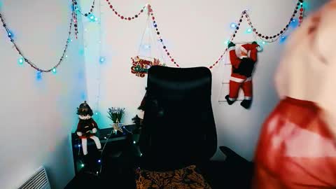 Snapshot of sun_lovely chatting on December 2025 02:57:02 PM Alexi online show from December 2025 02:57:02 PM