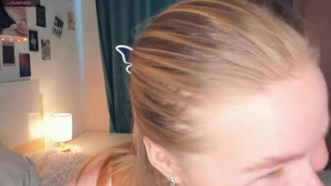 Snapshot of sunday_morn1ng chatting on May 2026 07:06:01 AM Jenny online show from May 2026 07:06:01 AM