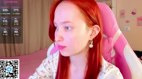 Snapshot of sunflare_ chatting on April 2026 05:22:02 PM sunflare_ online show from April 2026 05:22:02 PM