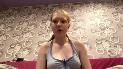sungpiggott online show from July 2026 04:57:02 PM