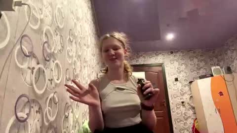 sungpiggott online show from July 2026 08:52:02 PM