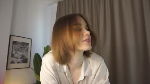 Snapshot of sunkess chatting on February 2025 09:45:02 AM Kess online show from February 2025 09:45:02 AM