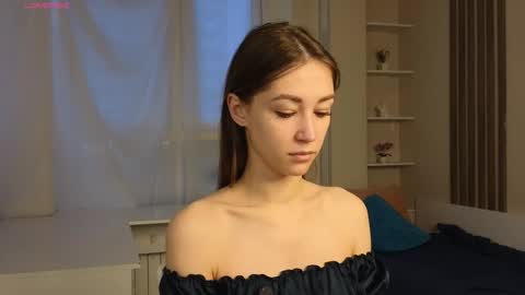 Snapshot of sunnblissett chatting on November 2025 03:19:01 AM Kate online show from November 2025 03:19:01 AM