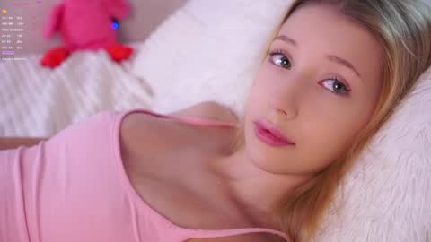 Lily online show from May 2026 02:47:01 PM