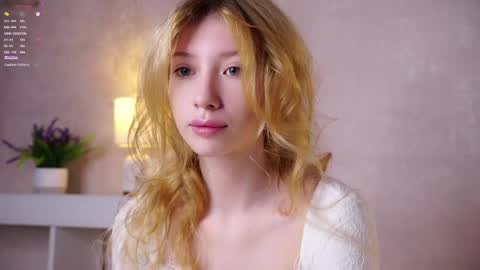 Lily online show from May 2026 02:37:01 PM