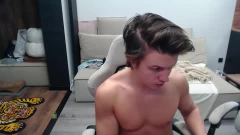 Alice and Sergey online show from January 2026 07:55:01 AM