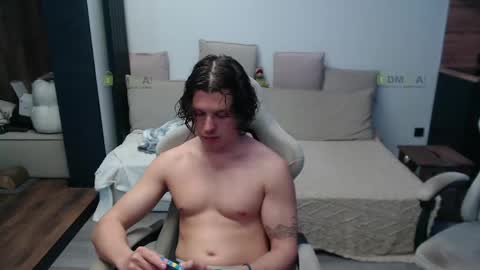 Alice and Sergey online show from May 2026 09:15:02 AM