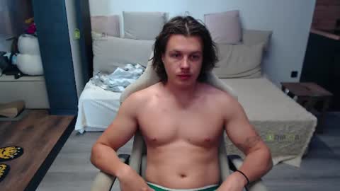 Alice and Sergey online show from June 2026 06:33:02 AM