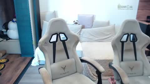 Alice and Sergey online show from August 2026 07:51:02 AM