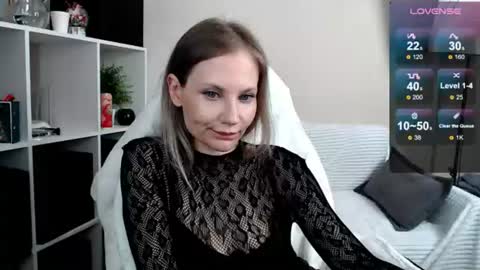 Naomi online show from July 2026 08:27:01 PM