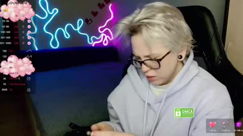 Snapshot of sunny_mood chatting on November 2025 07:30:01 AM sunny mood online show from November 2025 07:30:01 AM