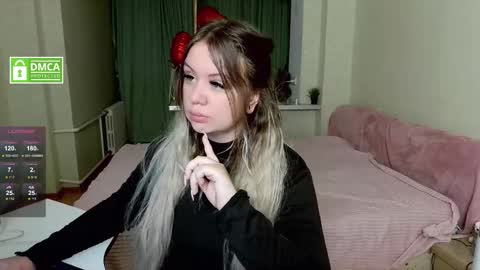 Snapshot of sunny_mood chatting on January 2026 07:45:01 PM sunny mood online show from January 2026 07:45:01 PM