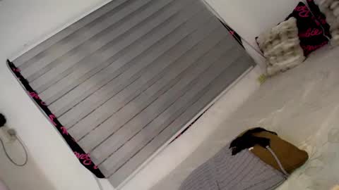 sunny_sexie online show from July 2026 05:59:02 PM