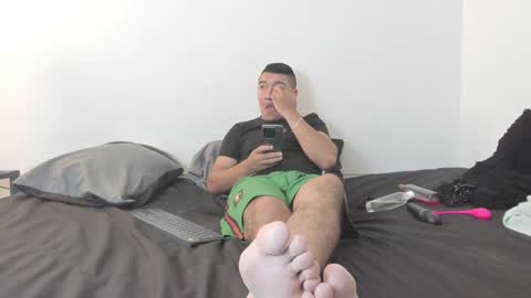 Snapshot of sunnyandevan chatting on December 2024 09:12:01 PM Christian Vanessa online show from December 2024 09:12:01 PM