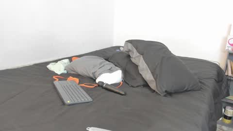 Snapshot of sunnyandevan chatting on December 2024 07:21:02 PM Christian Vanessa online show from December 2024 07:21:02 PM