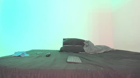 Snapshot of sunnyandevan chatting on September 2025 02:05:01 AM Christian Vanessa online show from September 2025 02:05:01 AM