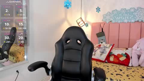  S U N N Y online show from December 2024 07:57:01 PM