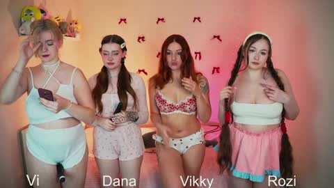 Snapshot of sunnyfia chatting on January 2025 01:23:02 AM Fia - TG - Mia - Alice - online show from January 2025 01:23:02 AM