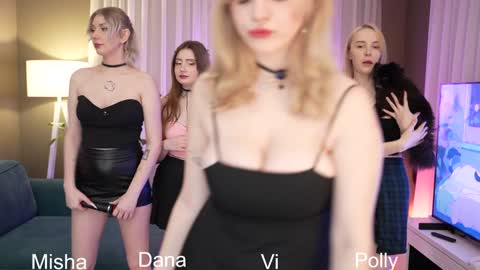 Snapshot of sunnyfia chatting on January 2025 11:53:02 PM Fia - TG - Mia - Alice - online show from January 2025 11:53:02 PM