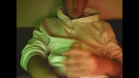 Snapshot of sunnygun0 chatting on December 2024 03:19:01 PM sunnygun0 online show from December 2024 03:19:01 PM