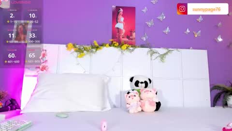      online show from November 2025 06:15:01 PM