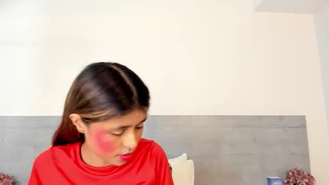 sunnywhitee online show from March 2026 07:00:02 PM